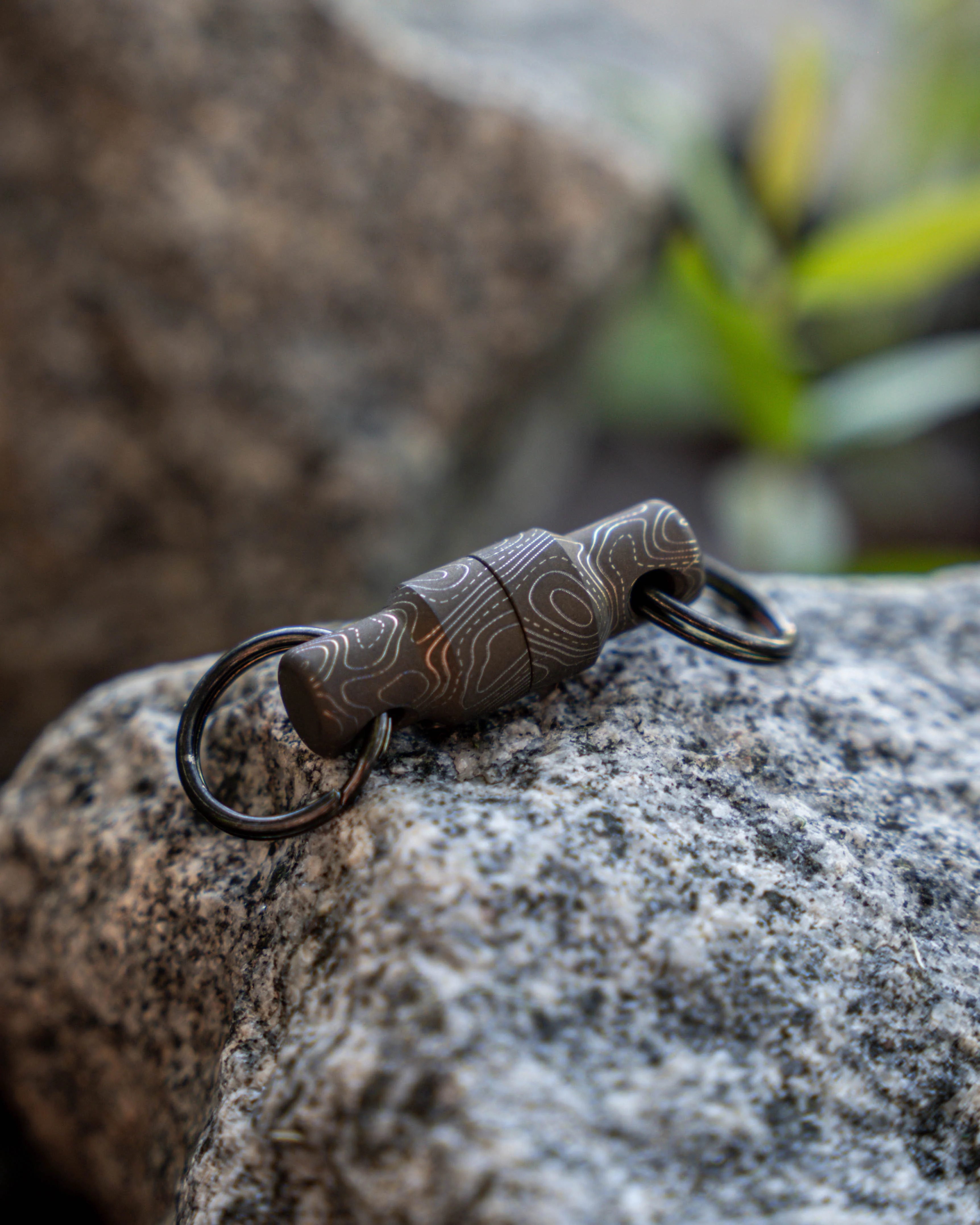 Carry Commission x Urban Carvers Titanium MQR V3 – Bronze Topo Magnetic Key Release - Image 4