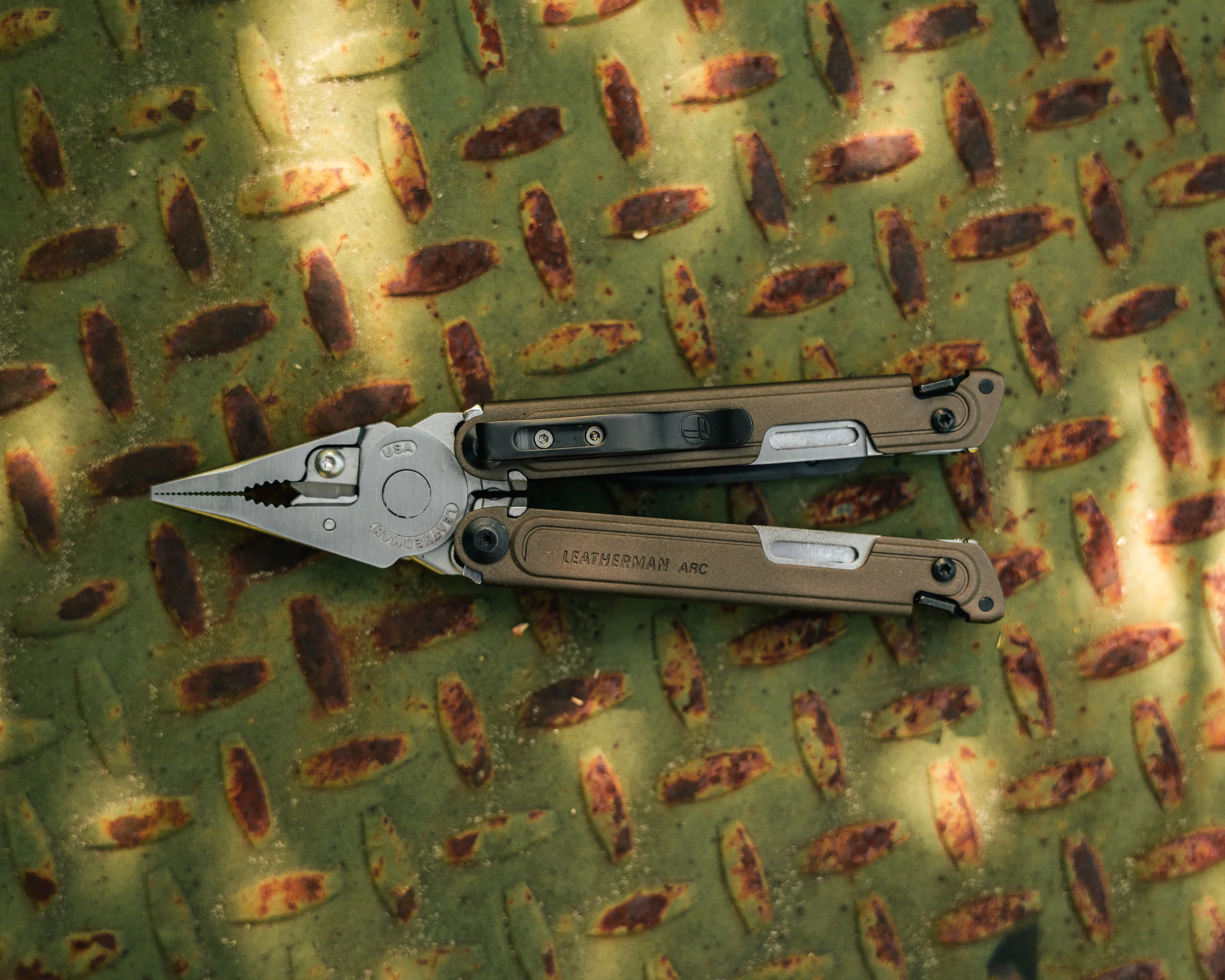Leatherman ARC Multi-Tool - Image 4