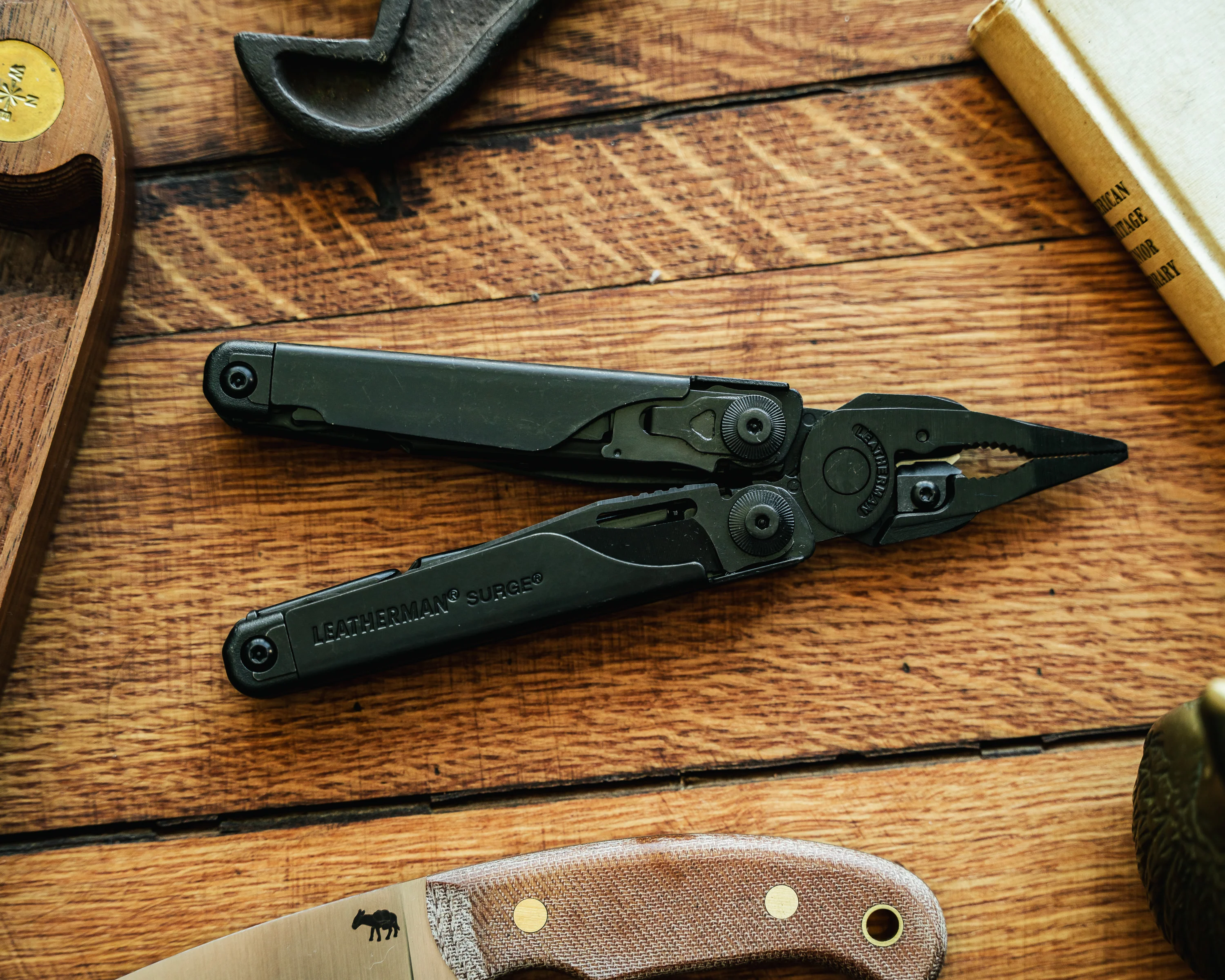 Leatherman Surge Multi-Tool - Image 7