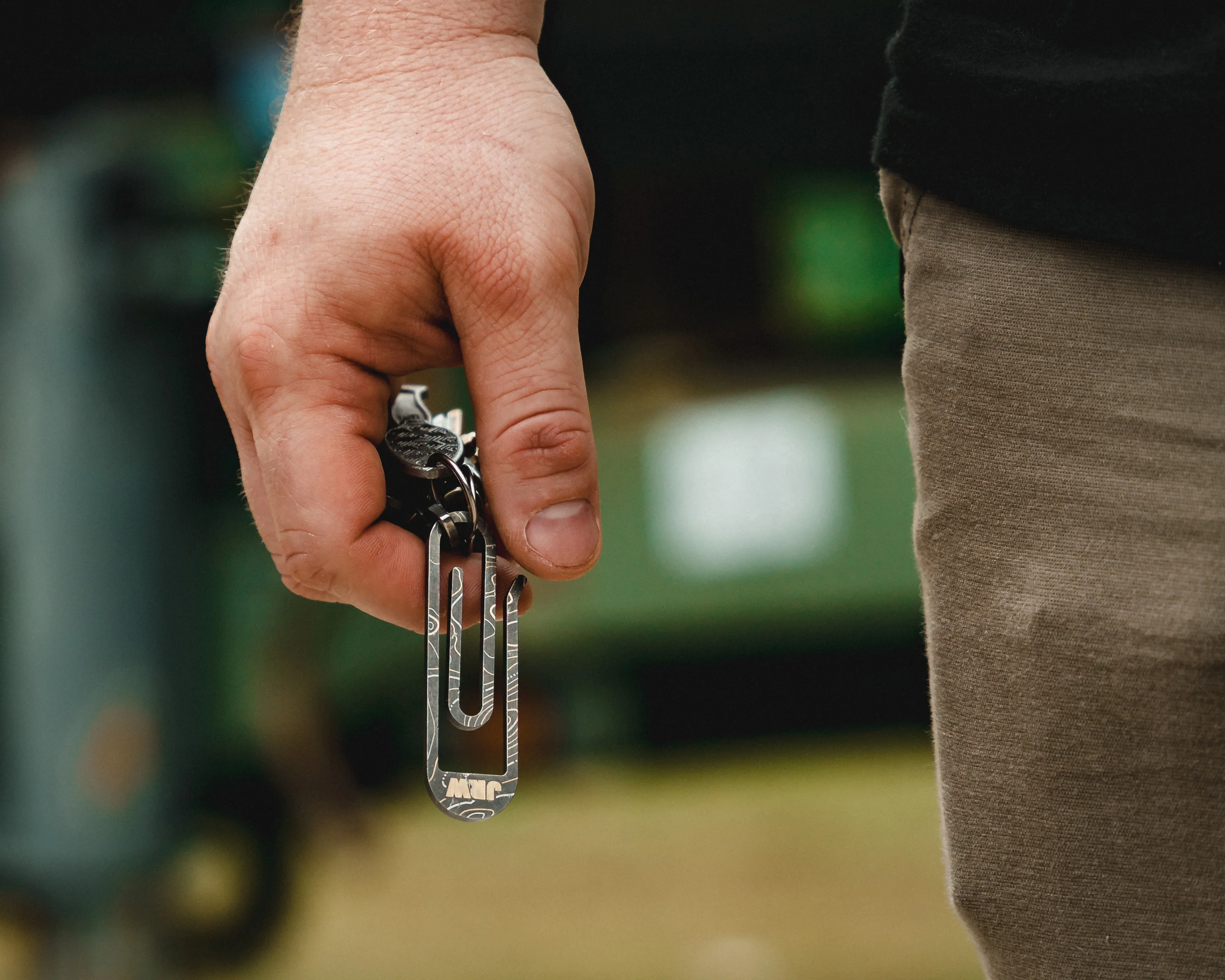 Carry Commission x JRW Gear Topo Tough Clip – Titanium & Brass Key Clip - Image 13