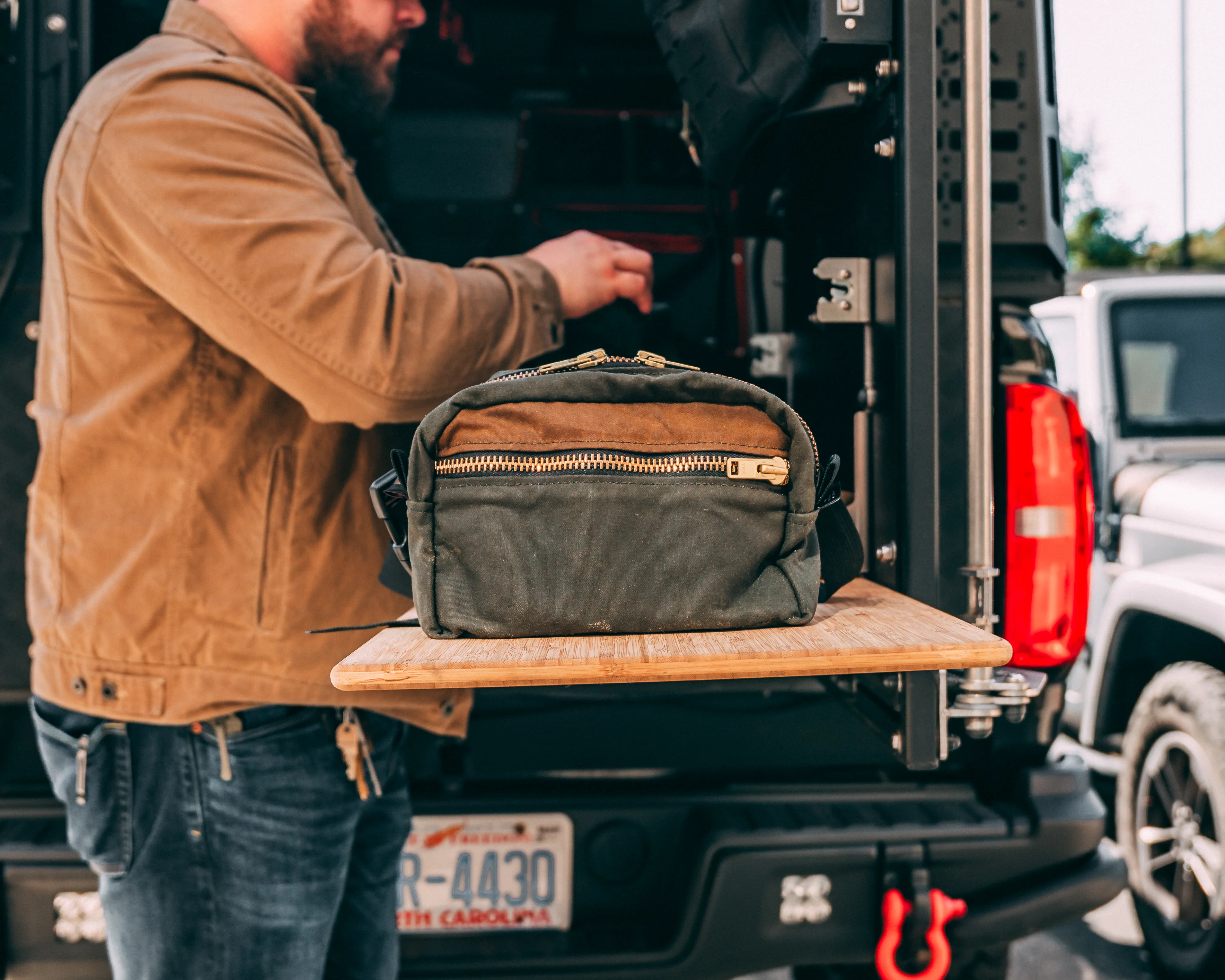 Waxed Canvas Belt Bag XL - Image 9